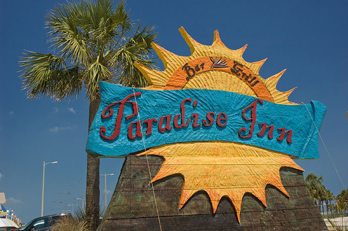 Paradise Inn sign